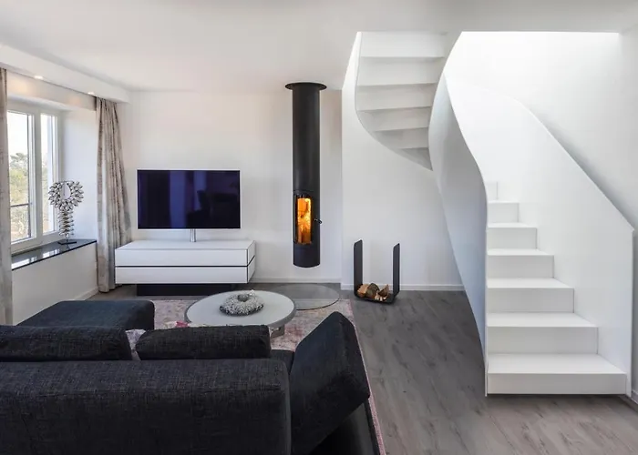 Penthouse Am Suedstrand - Dachterrasse Mit Meerblick Und Gasgrill, Klimaanlage, Kamin, Luxus-Design-Apartment, 2 Minuten Zum Strand