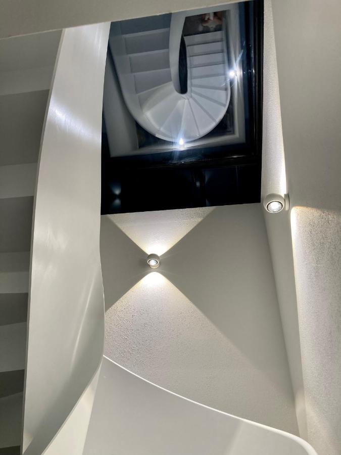 Penthouse Am Südstrand: Luxurious Seaside Retreat With Rooftop Terrace