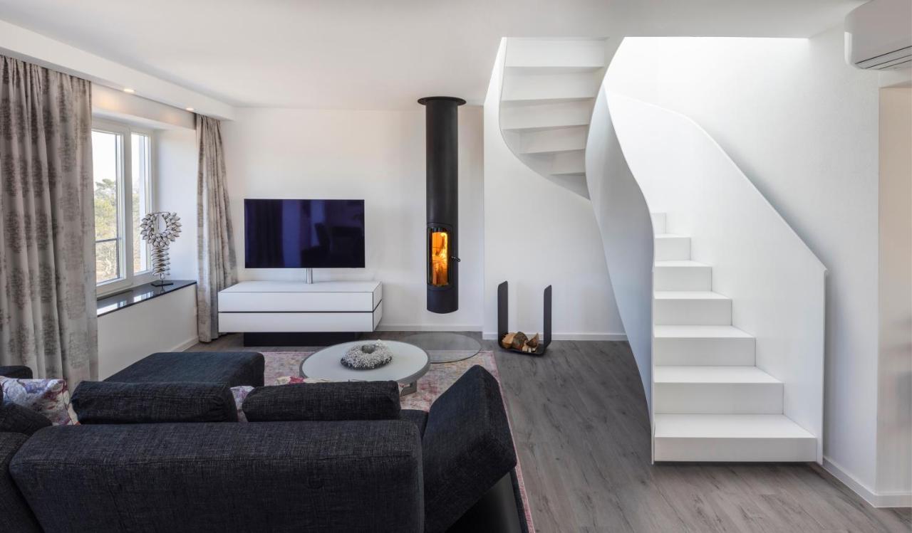 Penthouse Am Südstrand: Luxurious Seaside Retreat With Rooftop Terrace * Binz