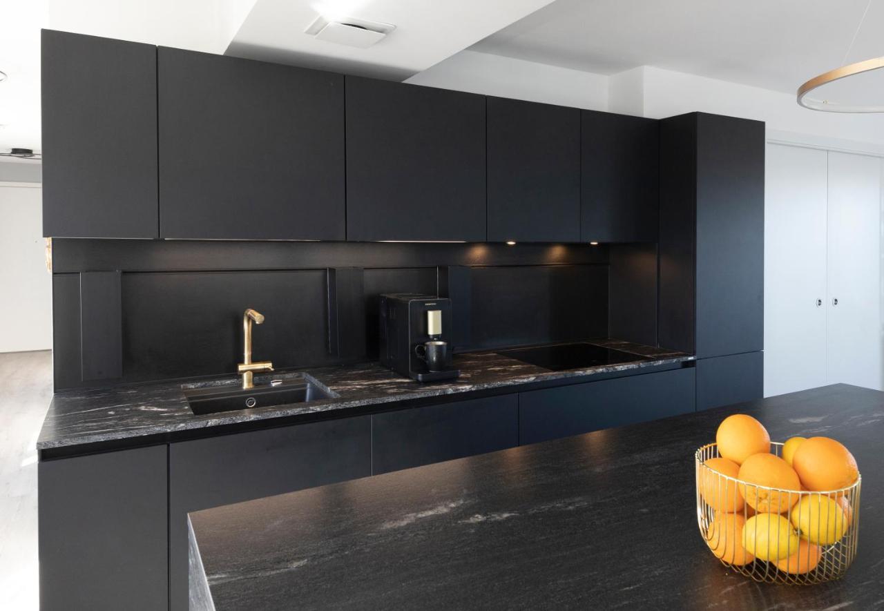 Apartment Penthouse Am Südstrand: Luxurious Seaside Retreat With Rooftop Terrace *